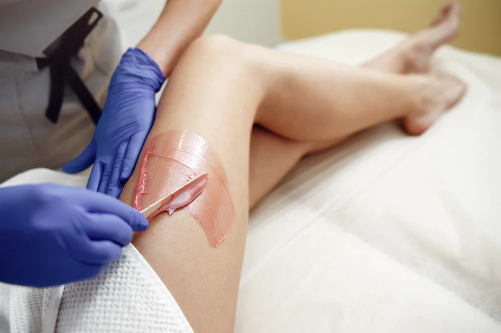 Upper leg w Bikini Waxing Treatment